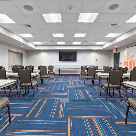 Hampton Inn Cape Girardeau I-55 East, Mo-2